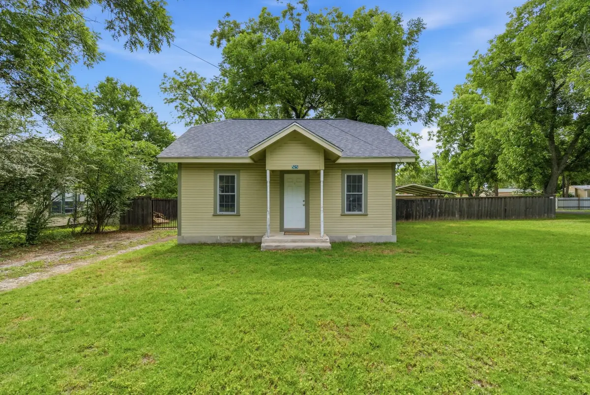 525 S Austin Street, De Leon, TX 76444 - #1