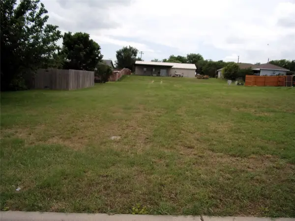 111 Burkett Drive, San Saba, TX 76877