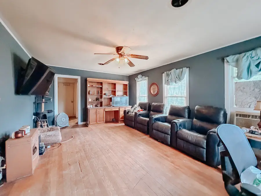 107 Havner Street, Corsicana, TX 75110 - #3