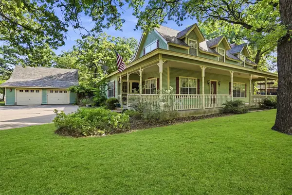 1000 Barry Lane, Cleburne, TX 76031