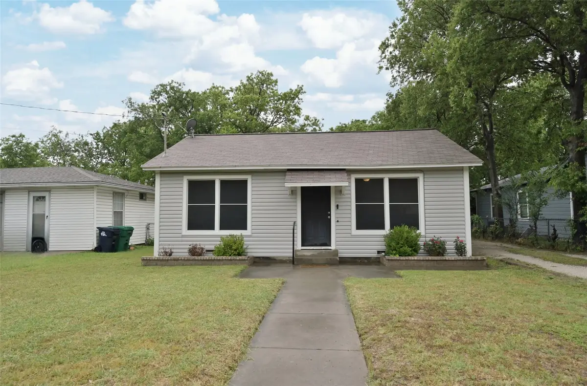 2021 Denison Street, Denton, TX 76201 - #1