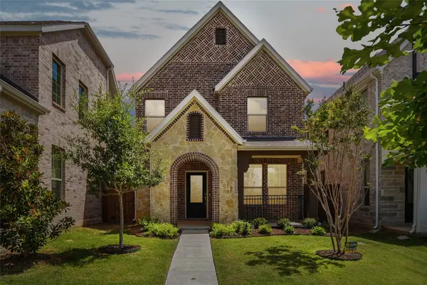 2669 Kings Canyon Mews, Corinth, TX 76210