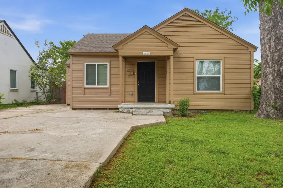 2547 Wilton Avenue, Dallas, TX 75211 - #2