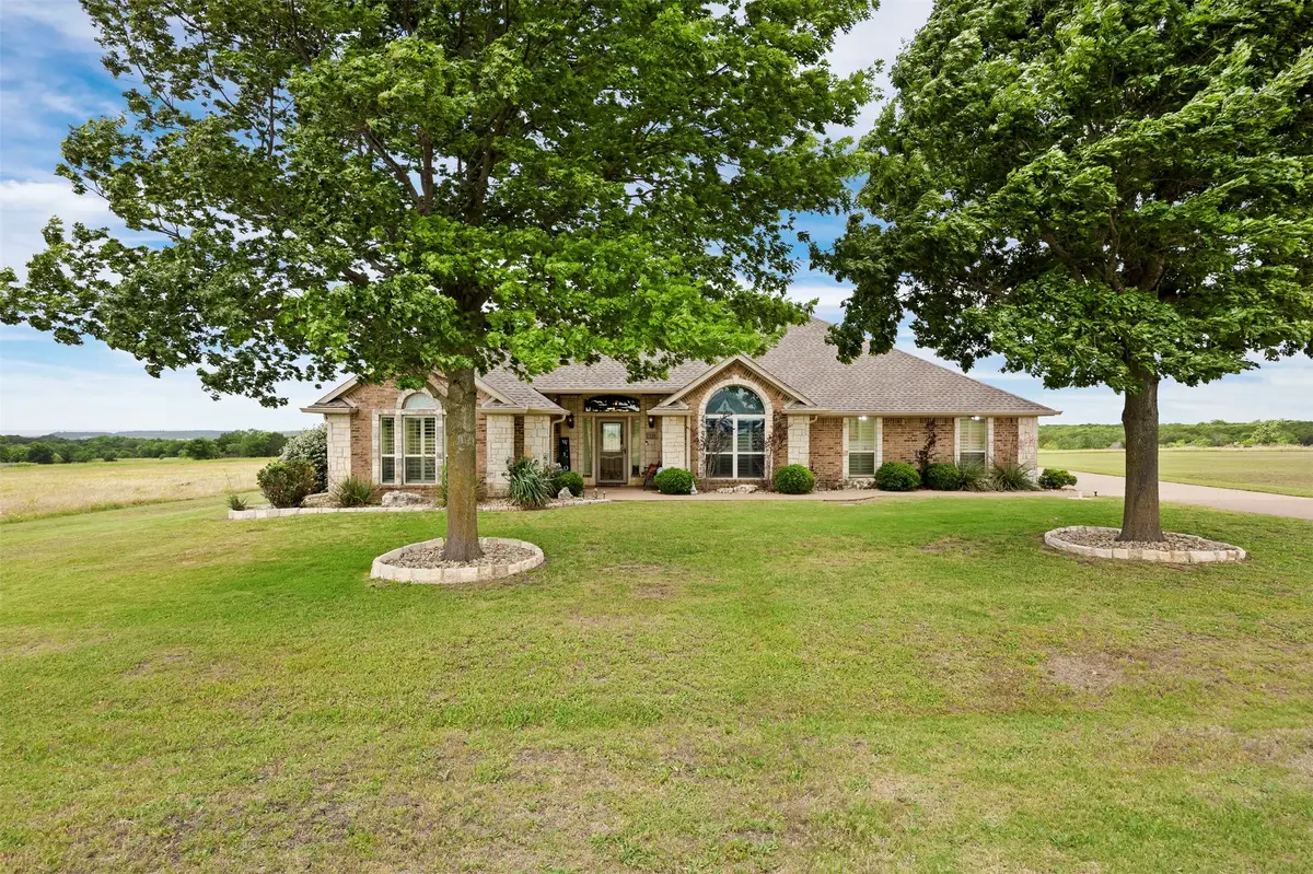 7520 Muirfield Drive, Cleburne, TX 76033 - #1