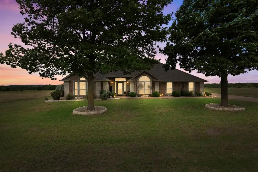 7520 Muirfield Drive, Cleburne, TX 76033 - #2