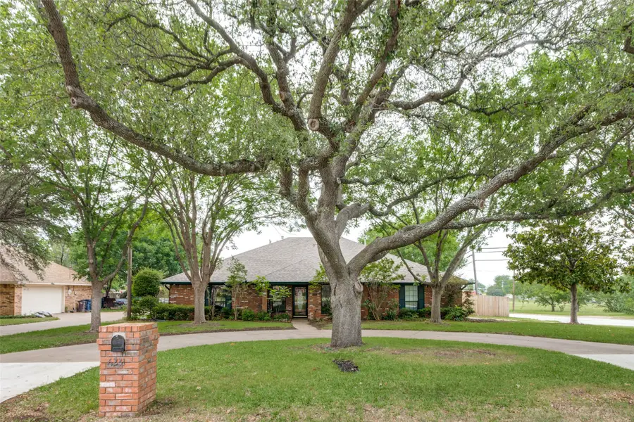 6231 N Ridge Road, Fort Worth, TX 76135 - #3