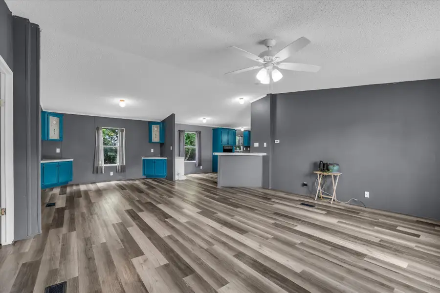 3615 Spring Valley Road, Lorena, TX 76655 - #3