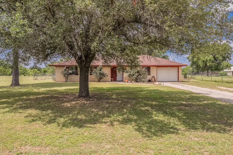 350 S Pearson Lane, Azle, TX 76020 - #2