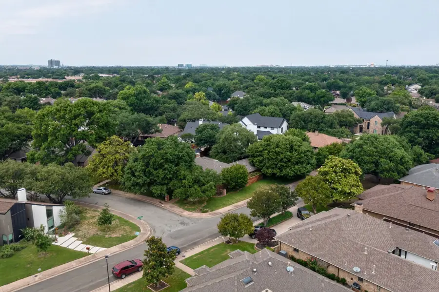 6947 Mill Falls Drive, Dallas, TX 75248 - #3