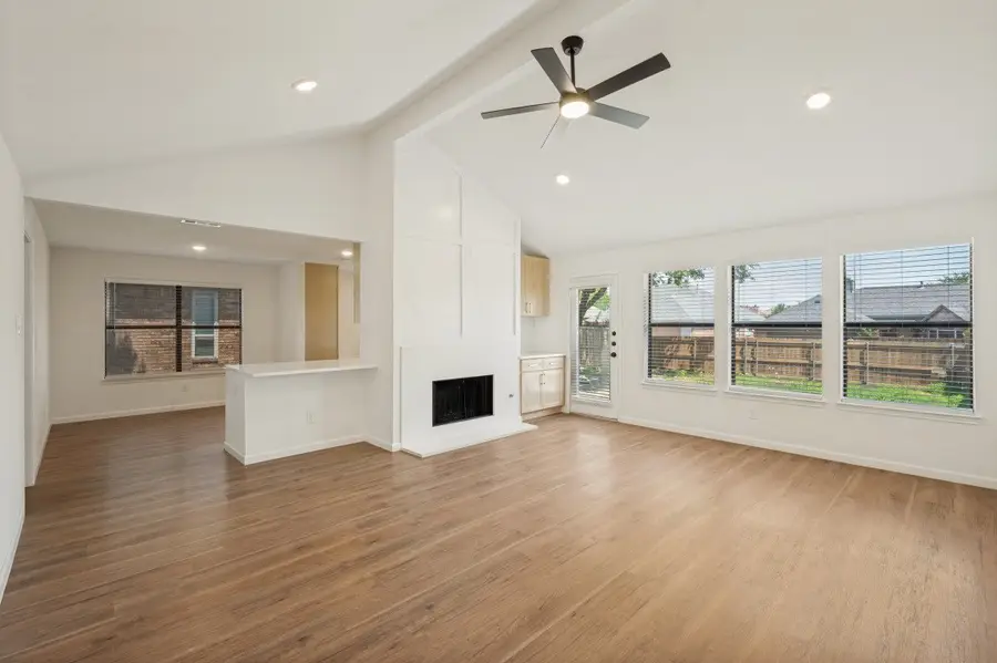 1637 Crosshaven Drive, Lewisville, TX 75077 - #2
