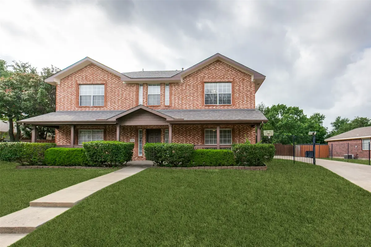 304 Elizabeth Trail, Murphy, TX 75094 - #1