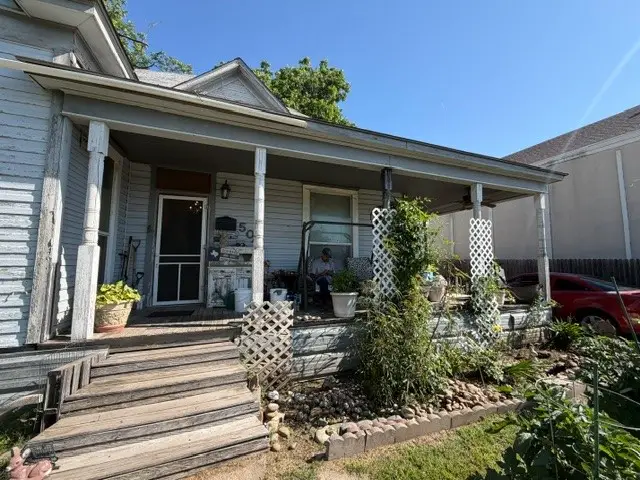 504 W Wardville Street, Cleburne, TX 76033 - #2