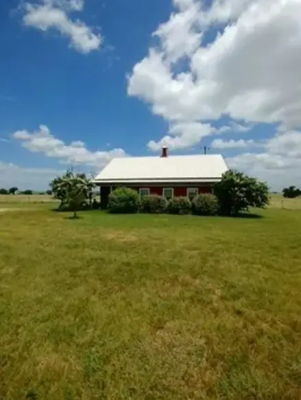 2670 Canaan Church Road, Crawford, TX 76638 - #2