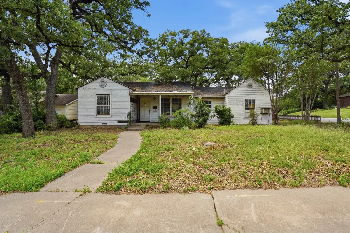 2900 Hunter Street, Fort Worth, TX 76112 - #1