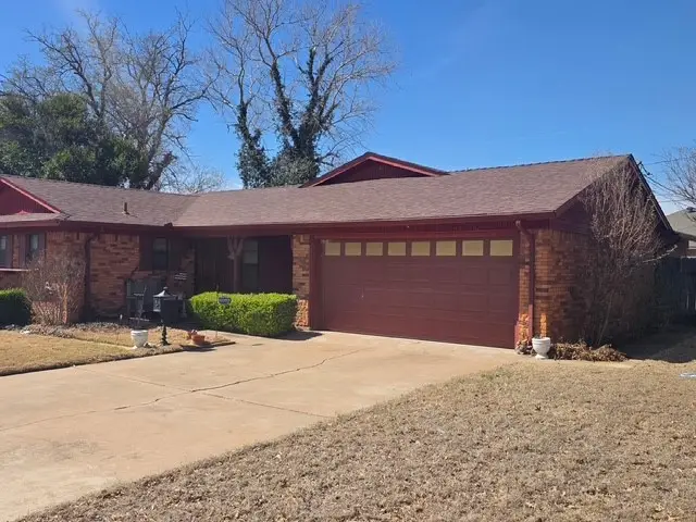 810 S Preston Road, Burkburnett, TX 76354 - #3