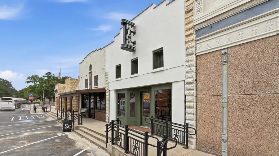 125 N Pecan Street, Hico, TX 76457 - #3