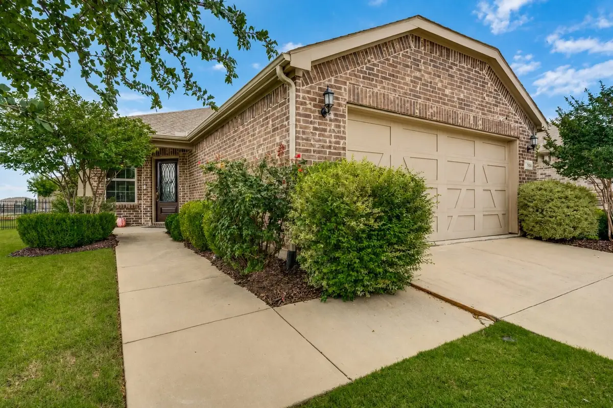 7661 Heritage Drive, Aubrey, TX 76227 - #1