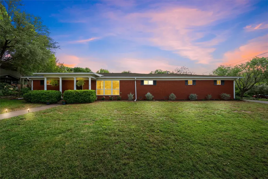 732 Arliss Drive, Woodway, TX 76712 - #2