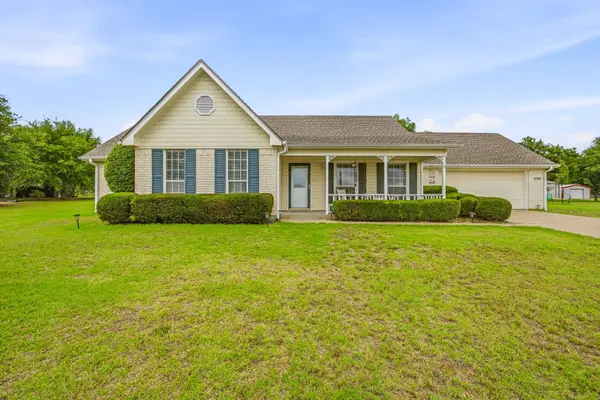 3708 Indian Creek Trail, Granbury, TX 76049