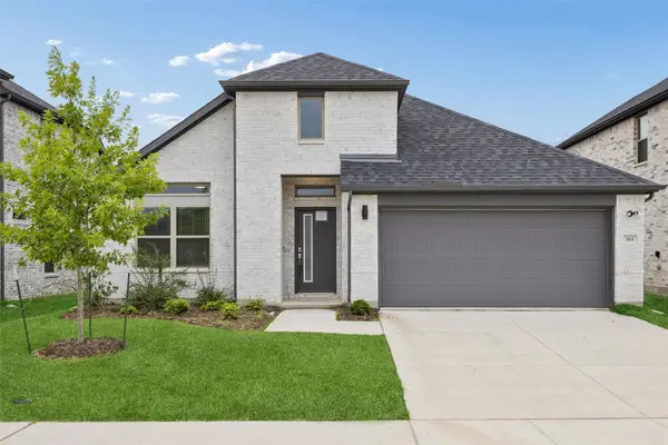361 Silver Springs Lane, Lavon, TX 75166