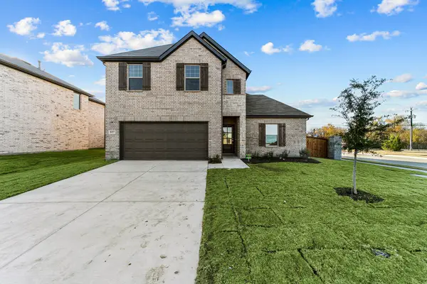 615 Forest Haven Drive, Van Alstyne, TX 75495