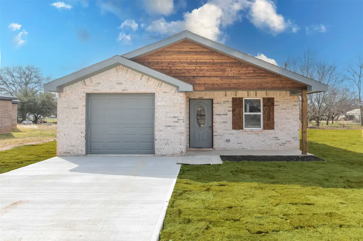 824 Buckboard Drive, De Leon, TX 76444 - #1