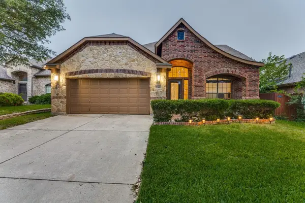 9348 Moncrief Street, Fort Worth, TX 76244