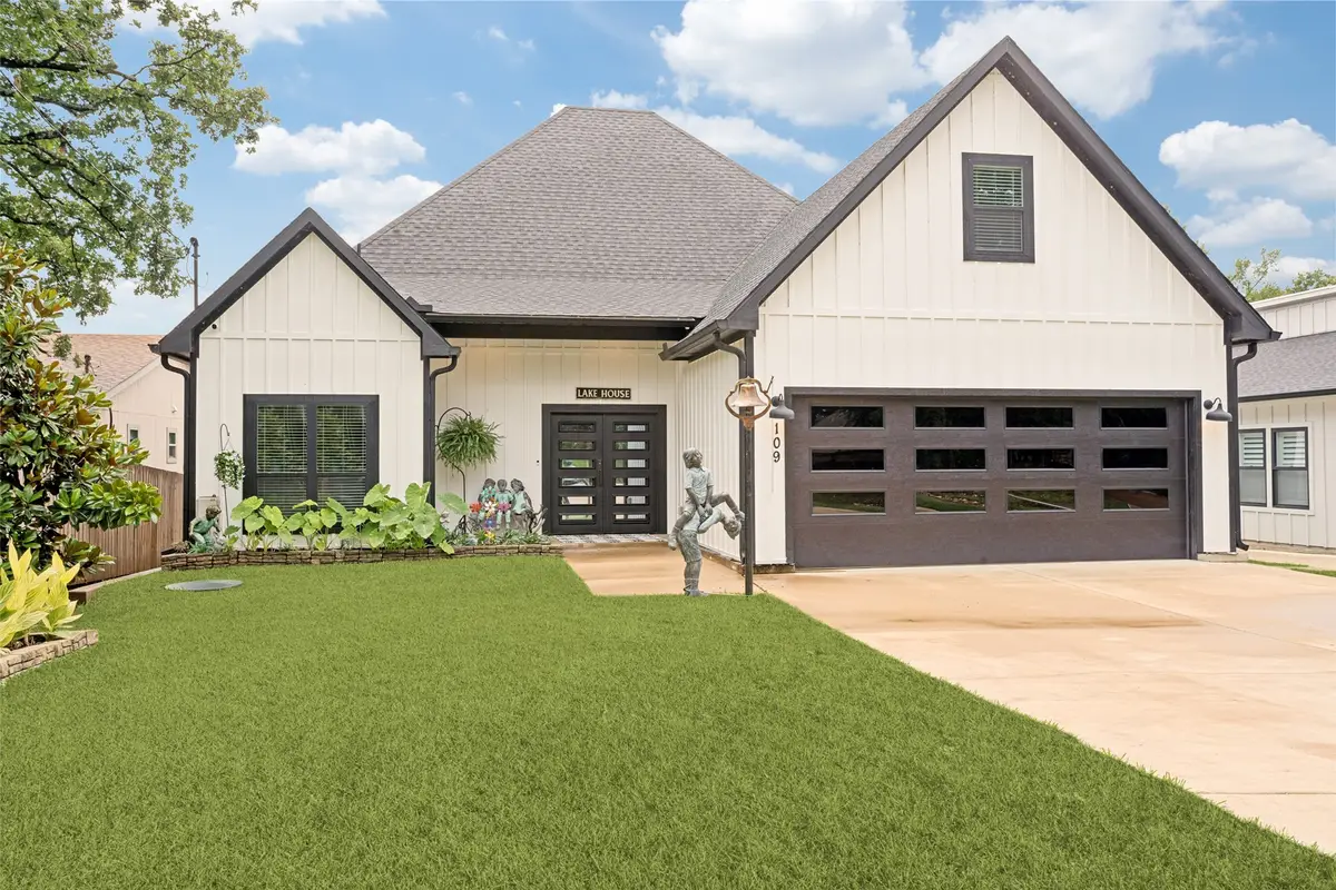 109 Autumn Wood Trail, Gun Barrel City, TX 75156 - #1