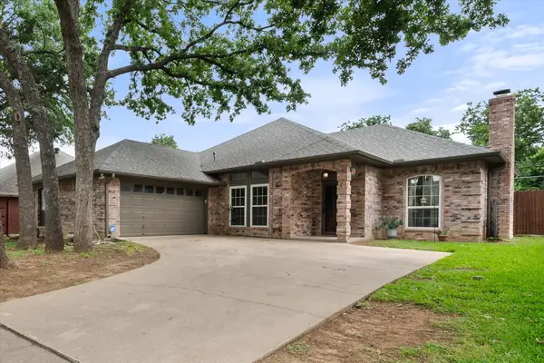 4705 Kensington Court, Arlington, TX 76016