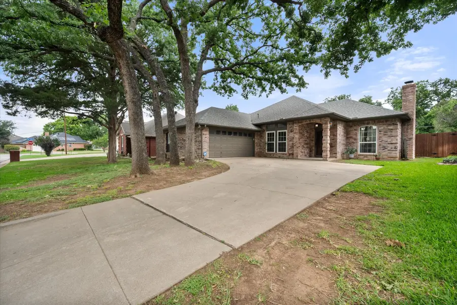 4705 Kensington Court, Arlington, TX 76016 - #3
