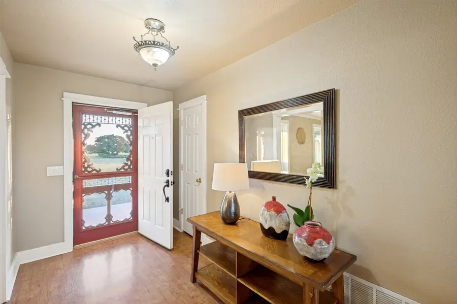 2932 S Johnson Loop, Montague, TX 76251 - #3