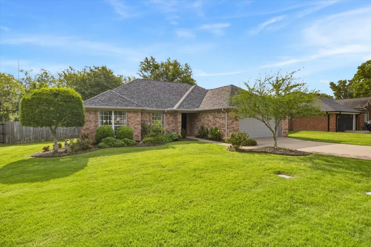105 Stonebriar Drive, Sulphur Springs, TX 75482 - #1