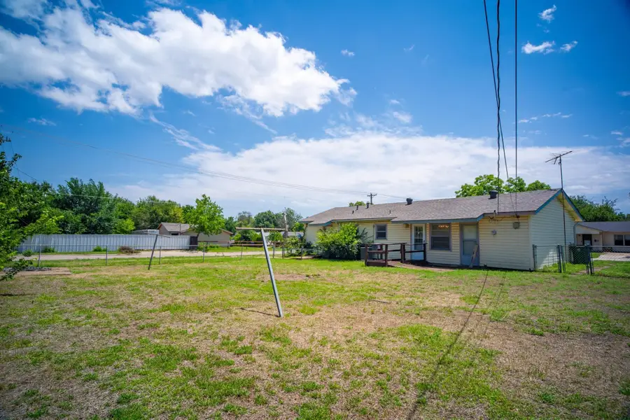 5245 Ira Street N, Haltom City, TX 76117 - #2