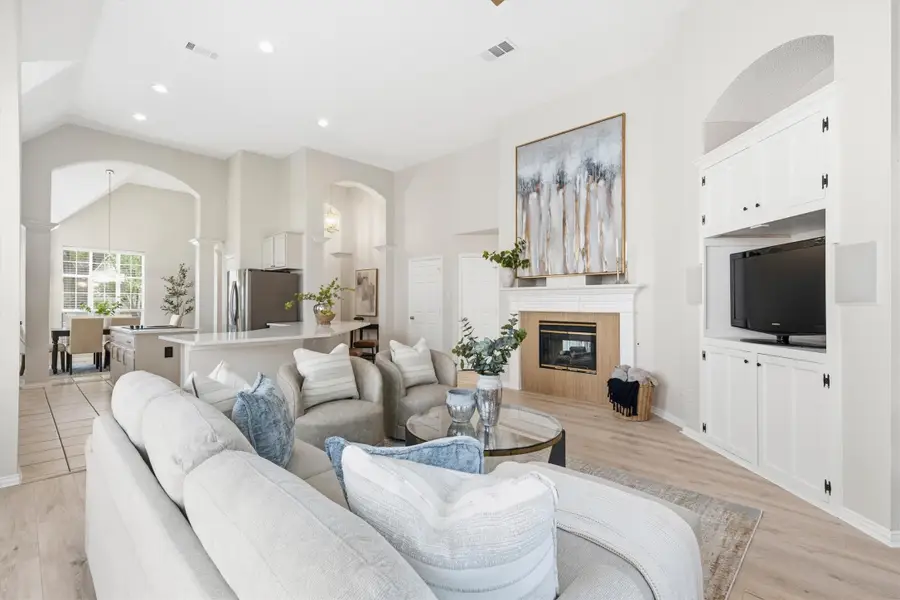 9813 Cliffside Drive, Irving, TX 75063 - #3