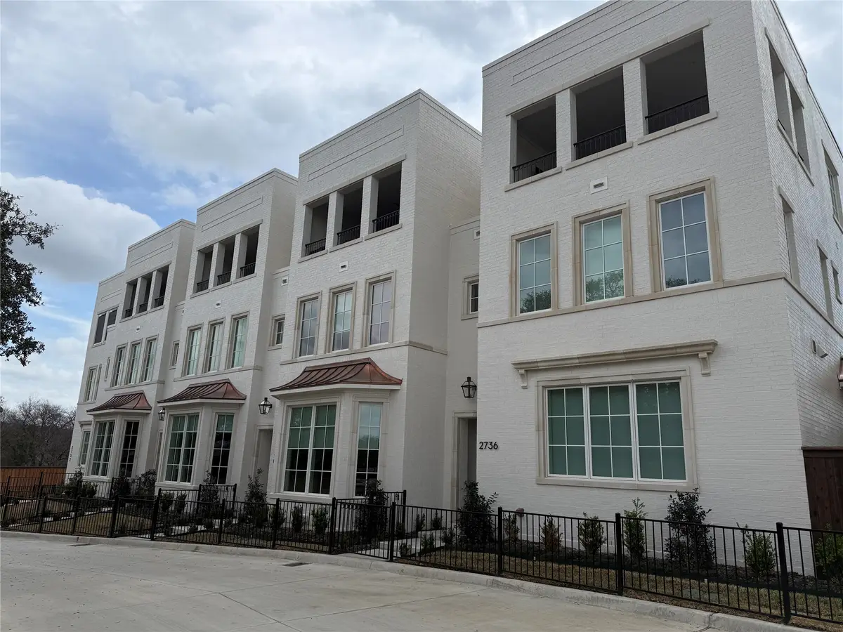 2724 Hogan Hill Lane, Fort Worth, TX 76109 - #1