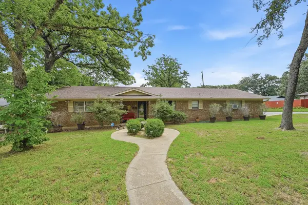 14 Circle Drive, Denison, TX 75021