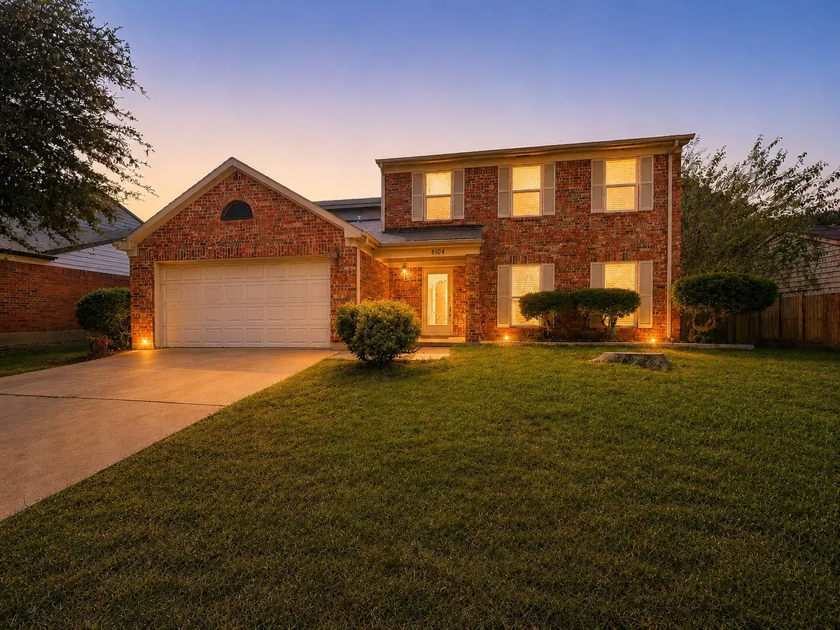 6104 Bay Hill, Arlington, TX 76018 - #1