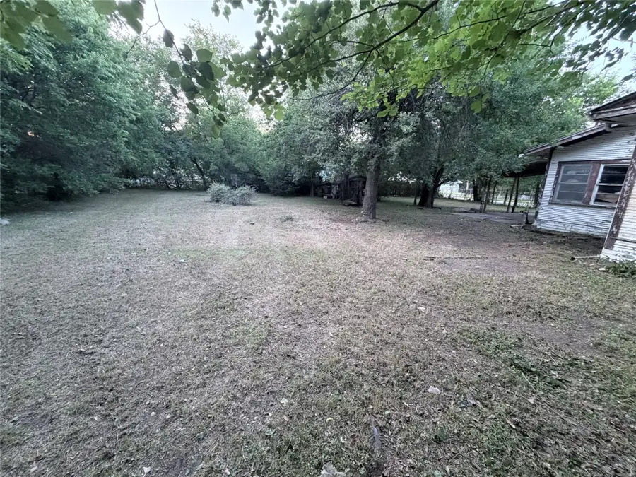 1430 W 1st Avenue, Corsicana, TX 75110 - #3