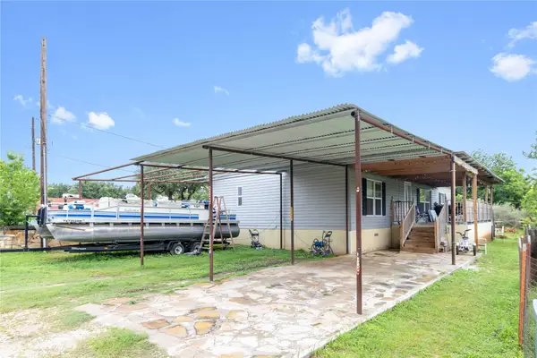 604 S 1st Street, San Saba, TX 76877