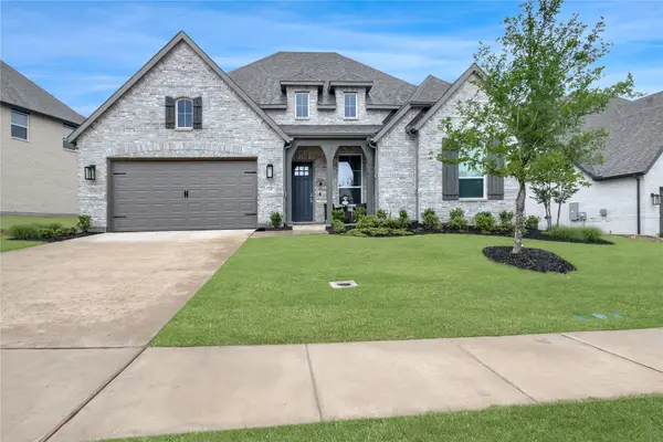 610 Lavender Drive, Van Alstyne, TX 75495