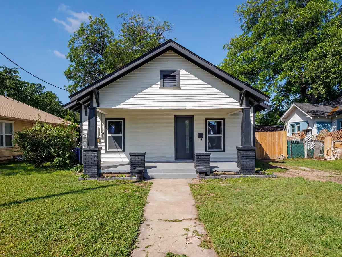 1703 7th Street, Brownwood, TX 76801 - #1