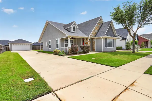505 Heritage Trail, Burleson, TX 76028
