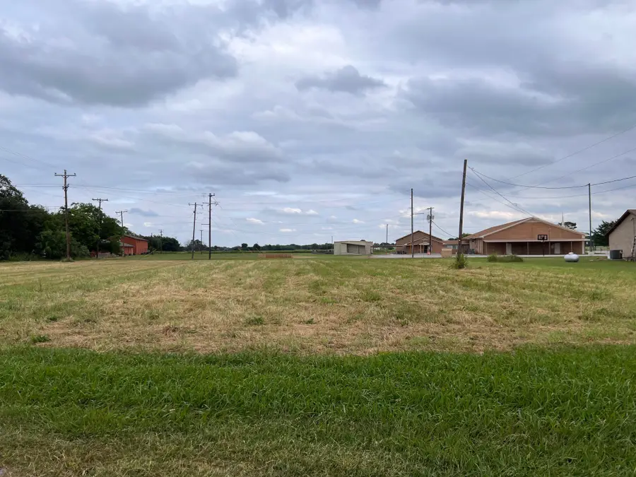 000 Valley Forge, Comanche, TX 76442 - #2