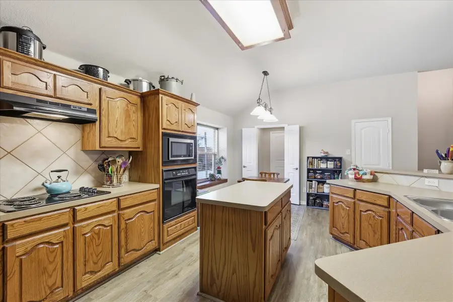 327 Montana Trail, Murphy, TX 75094 - #2
