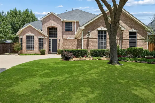 8010 Kings Court, Rowlett, TX 75089