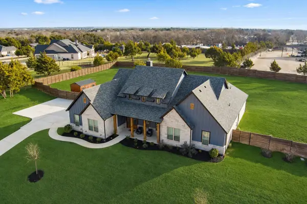 2780 Fireside Drive, Midlothian, TX 76065
