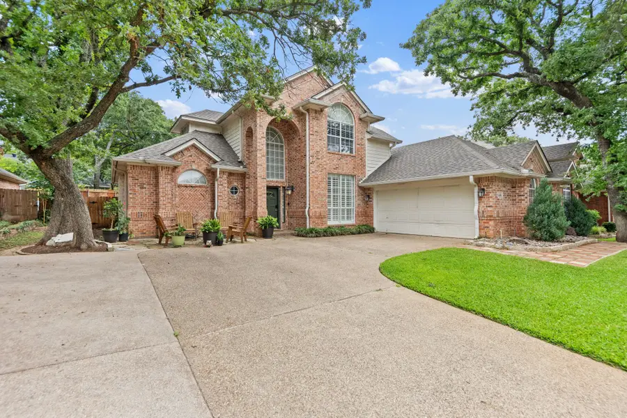 3408 Blue Forest Drive, Arlington, TX 76001 - #2