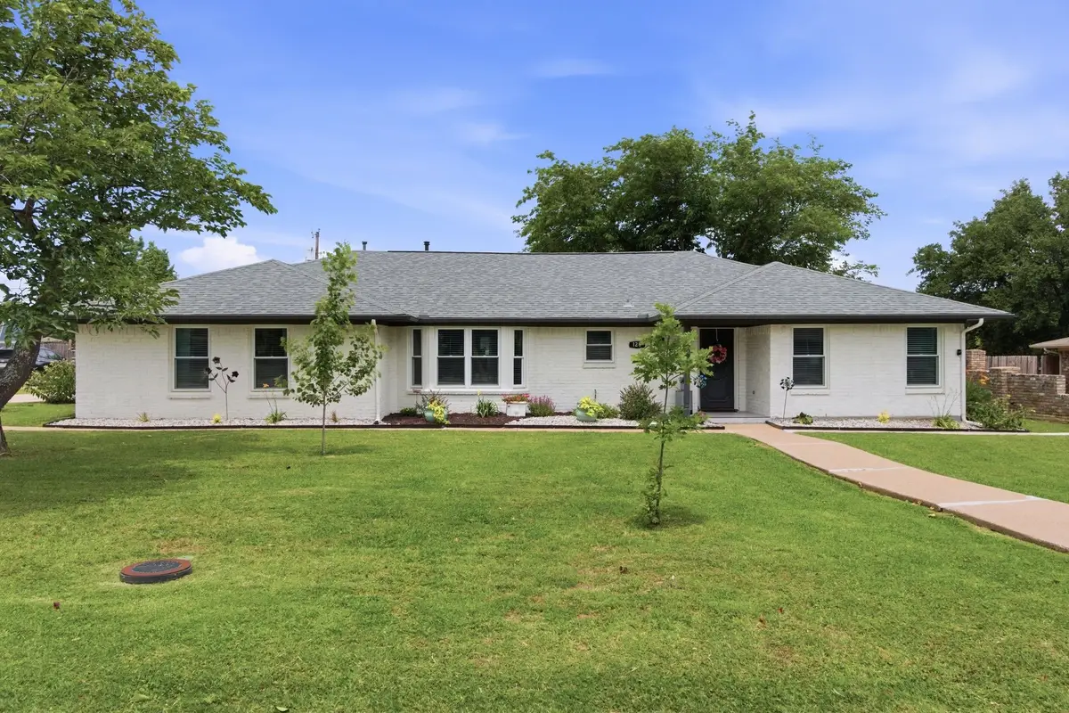 125 Villa Park Drive, Highland Village, TX 75077 - #1