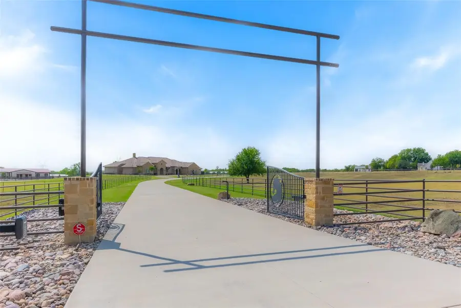 5825 County Road 173, Celina, TX 75009 - #3