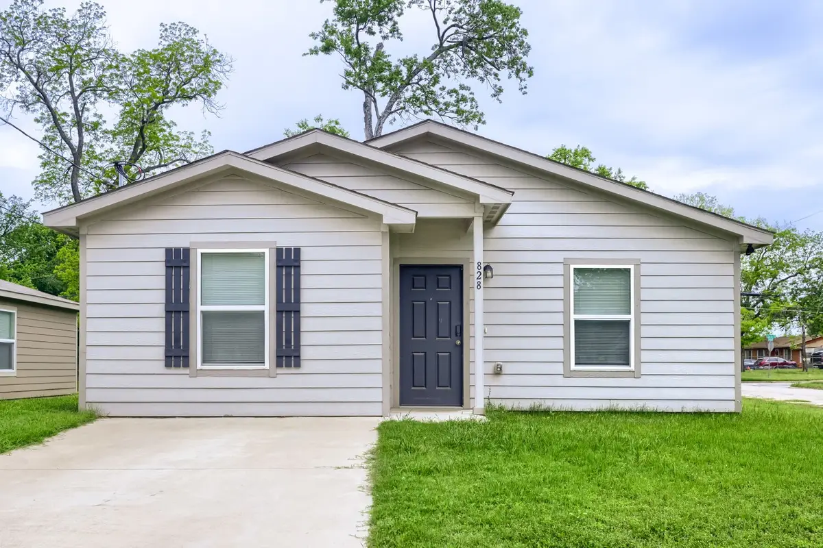 824 E Pecan Avenue #828, Waco, TX 76704 - #1